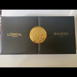 L’Oréal x Balmain Lip Kit